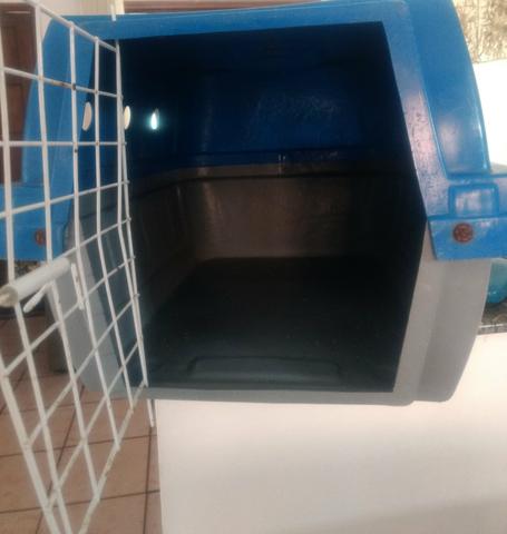 Vendo gaiola de cachorro pet