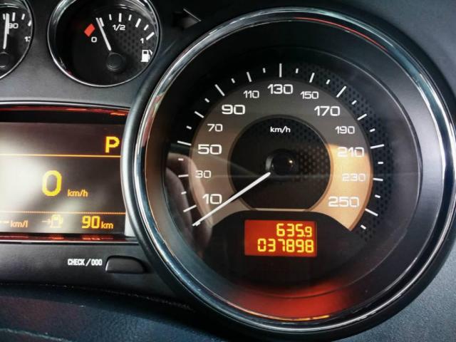 Peugeot RCZ 1.6 TURBO AUTOMÁTICO - Foto 4