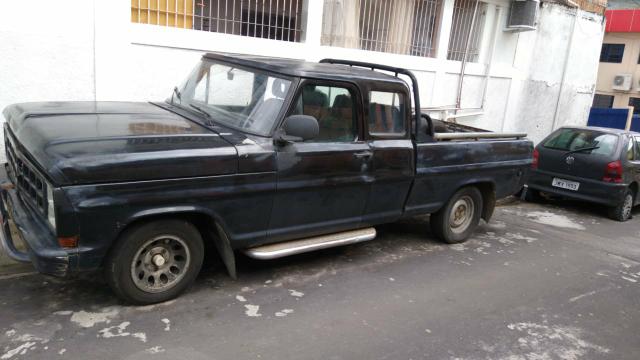 F1000