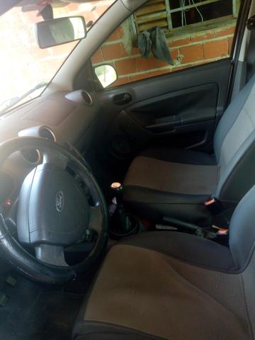 Ford Fiesta Sedan 1.0 - Foto 6