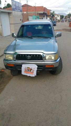 Vendo Hilux - Foto 3