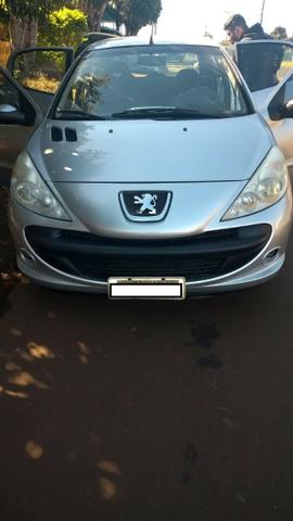 Vendo Peugeot 207 - Completo Ano 2010 - Foto 4