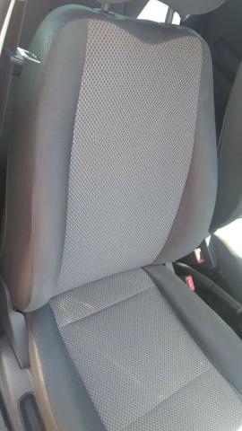 Vendo Fox 2006 - Foto 6