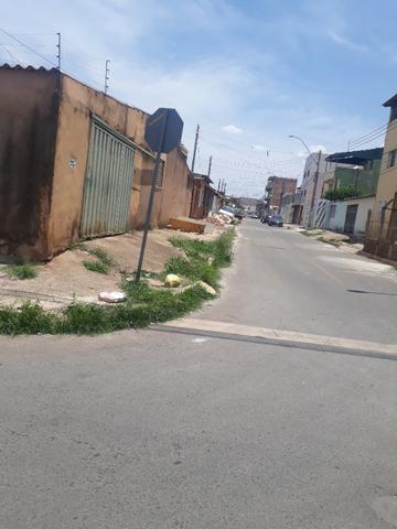 Vende-se ótimo lote 147 mts esquina comercial com const simples na qs 11 Areal - Foto 20