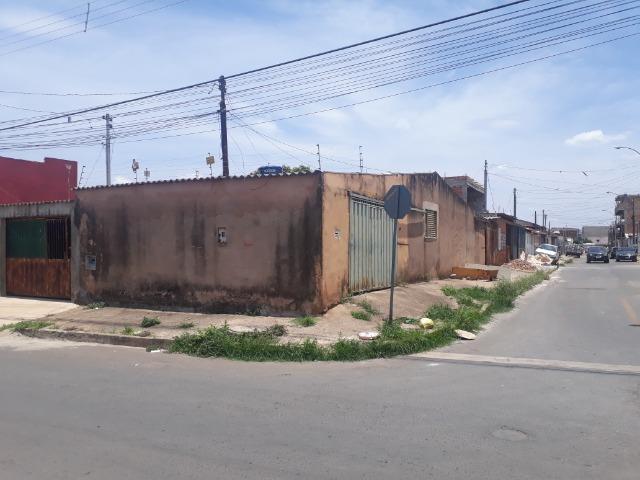 Vende-se ótimo lote 147 mts esquina comercial com const simples na qs 11 Areal - Foto 4