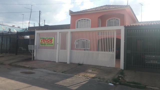 Sobrado à venda, 4 quartos - QNO 02
