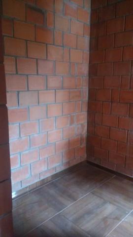 Casa em bairro de médio/alto padrão - Foto 4