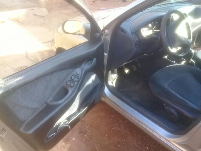 Vendo um fiat BRAVA 1.6 16 VL - Foto 2