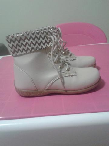Lindo par de botas