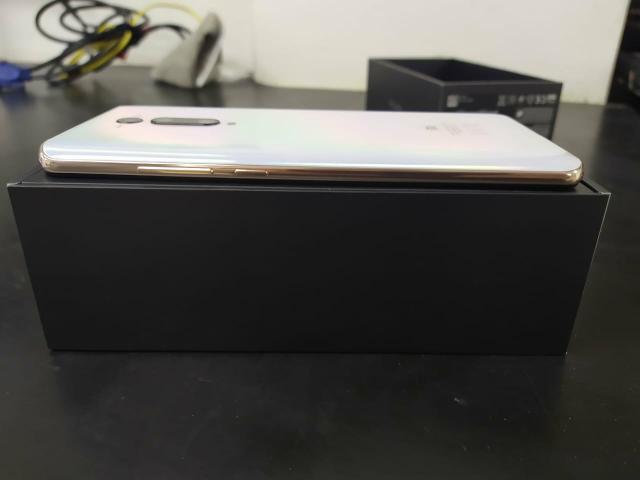 Mi 9t pro 128gb *Cor branca - Foto 4