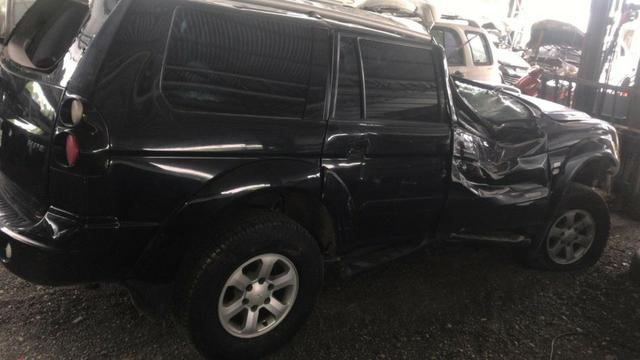 Sucata Mitsubishi Pajero Sport 2.5 HPE 4x4 Automática - Foto 2