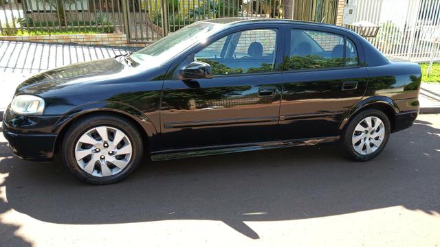 Astra sedan GLS 2.0/8 válvulas - Foto 4