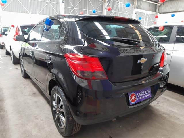 GM Onix LTZ 1.4 AUT 2014/2015 impecável - Foto 3