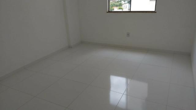 Ótimo Apartamento p/ venda, no bairro Candeias - Foto 4