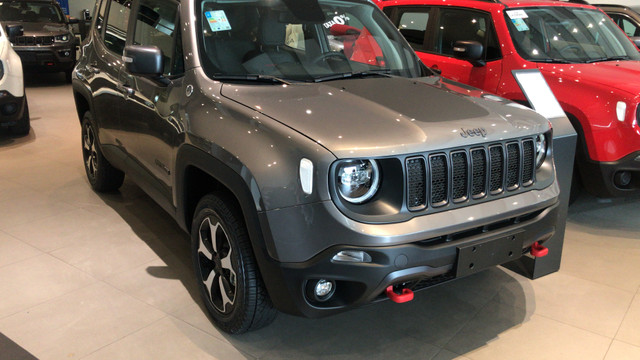 RENEGADE TRAILHAWK TURBO DIESEL 2021  CNPJ 