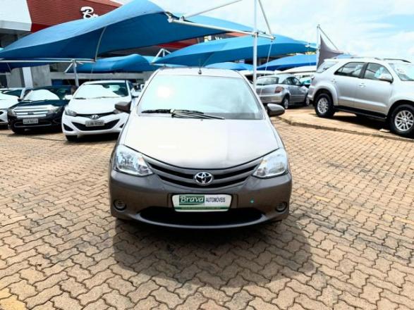 ETIOS XS 1.3 Flex 16V 5p Mec. - Foto 2