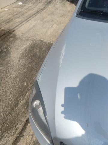Corsa sedan 1.8 - Foto 2