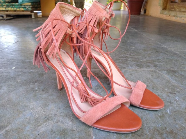 Sandália Salto Arezzo - Foto 2