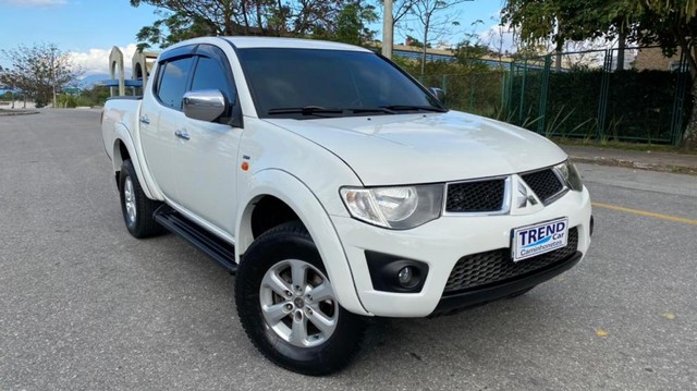 L200 TRITON HPE 3.2 CD TB INT.DIESEL AUT