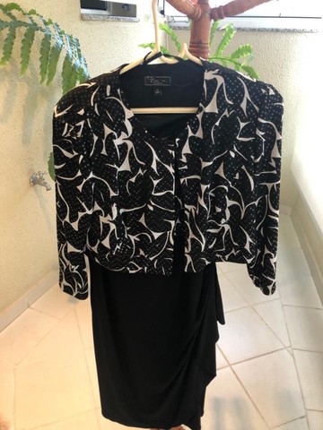 Vestido com blazer - tamanho 14