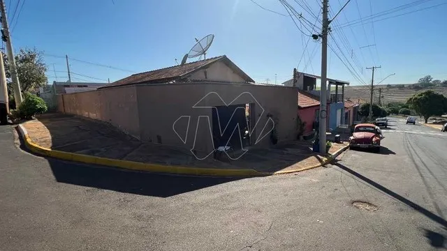 Venda de Casas / Padrão na cidade de Gavião Peixoto