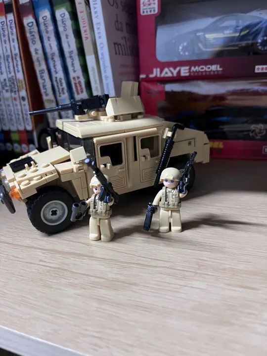Carro Militar de Lego  - Foto 5