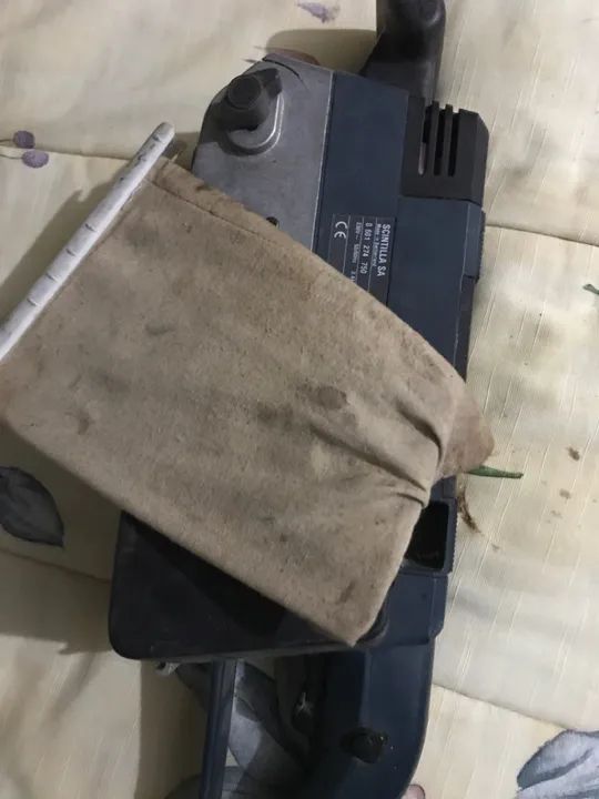 Lixadeira Bosch GBS 75AE - Foto 2