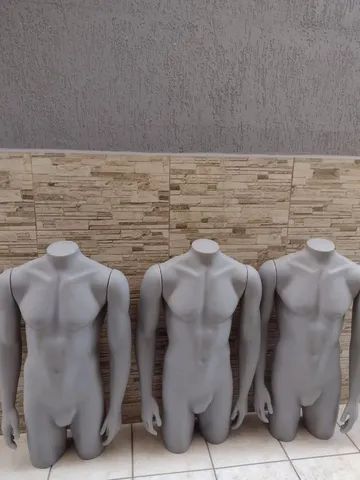 Vendo manequins de plástico rígido e de fibra  - Foto 2