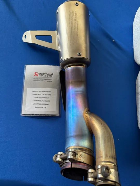 Escapamento Akrapovic S1000rr até 2018 - Foto 2