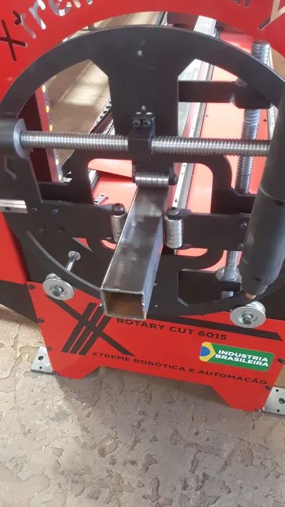 Máquina de Corte Rotativa 6015 - Industrial