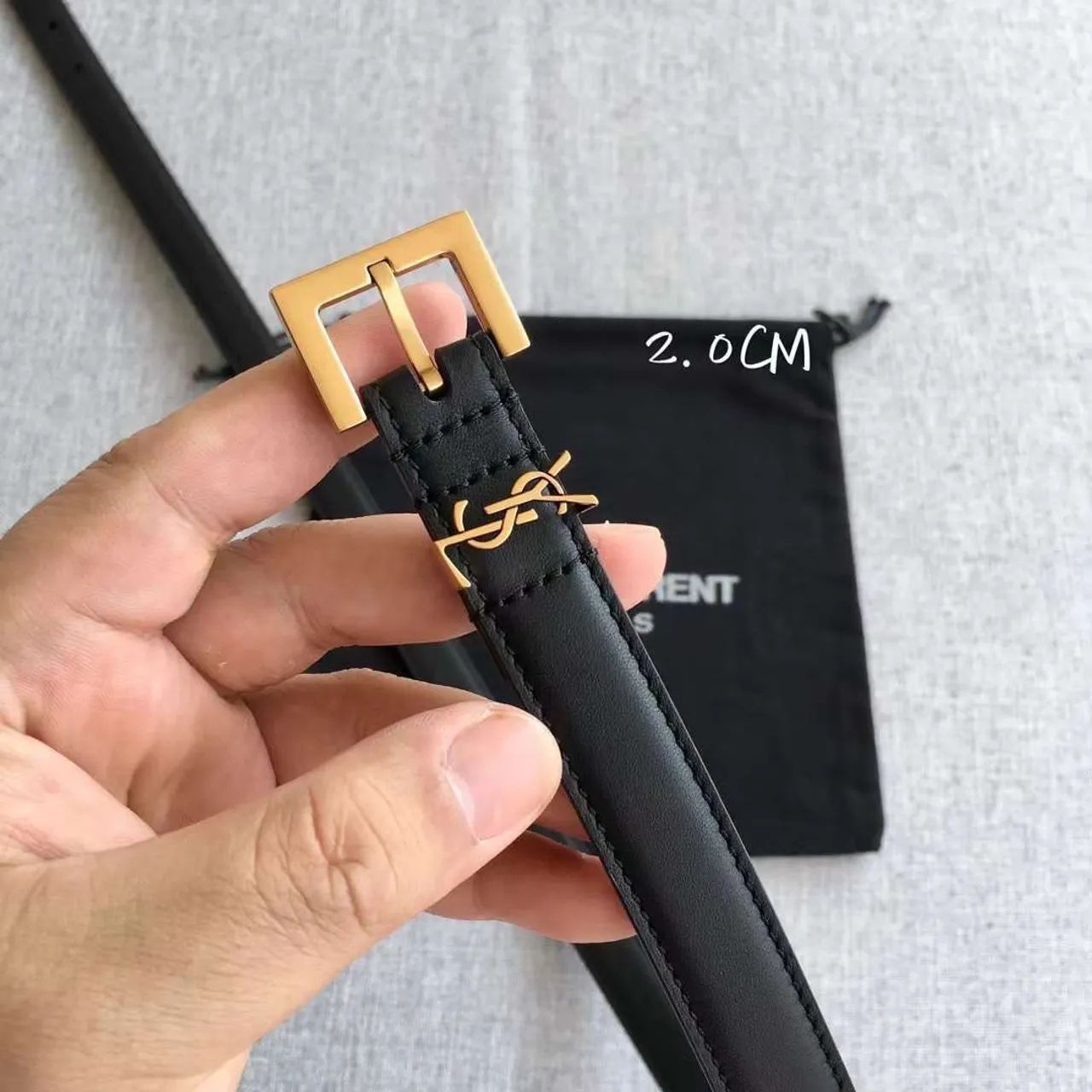 Cinto Saint Laurent Preto Couro Fivela Dourada Original  - Foto 3