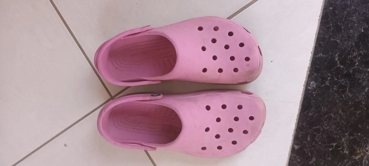 Chinelos Crocs Rosa Femininos