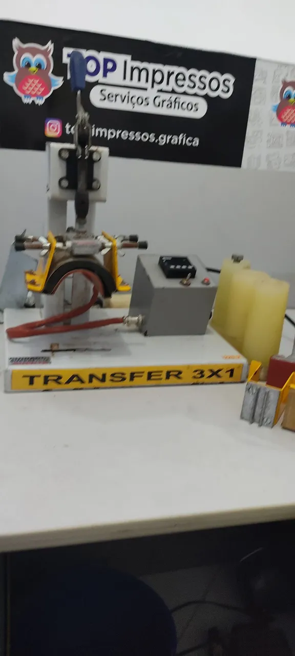 PRENSA 220V PARA PERSONALIZAR COPOS E TAÇAS DE ACRÍLICO