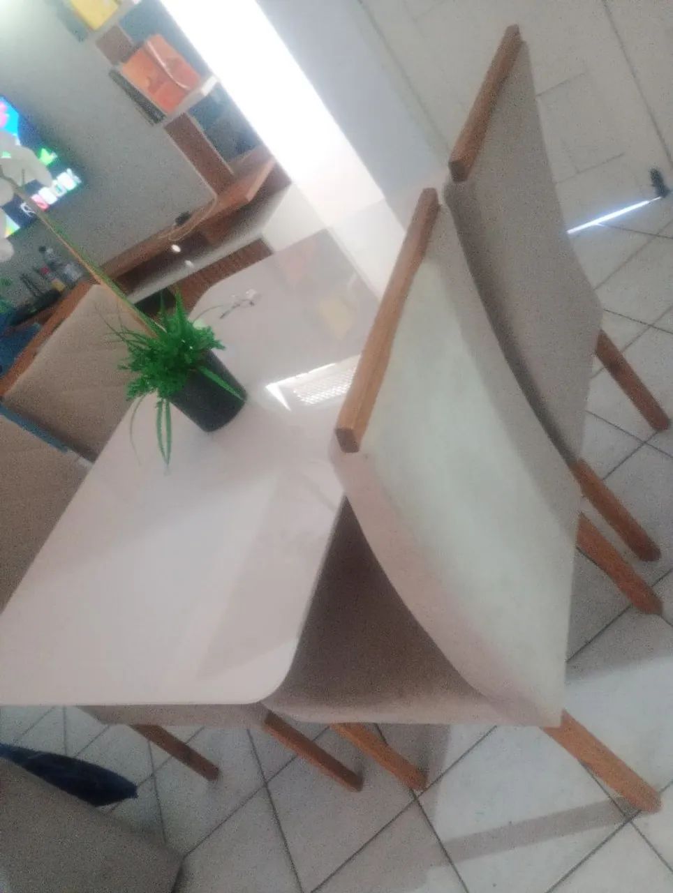 Rectangular table with 4 chairs64296129442306123