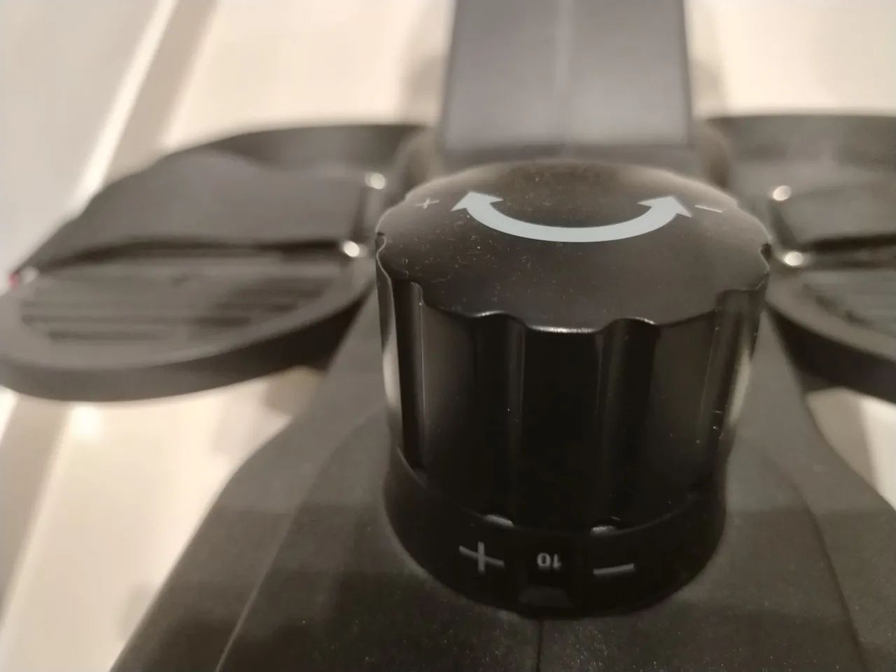 Oferta impertivel - Simulador de Remo / Brinde 02 halteres 6kl - Foto 2