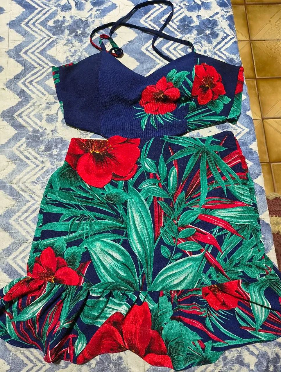 Vendo vestido aberto nas costas M - Foto 4
