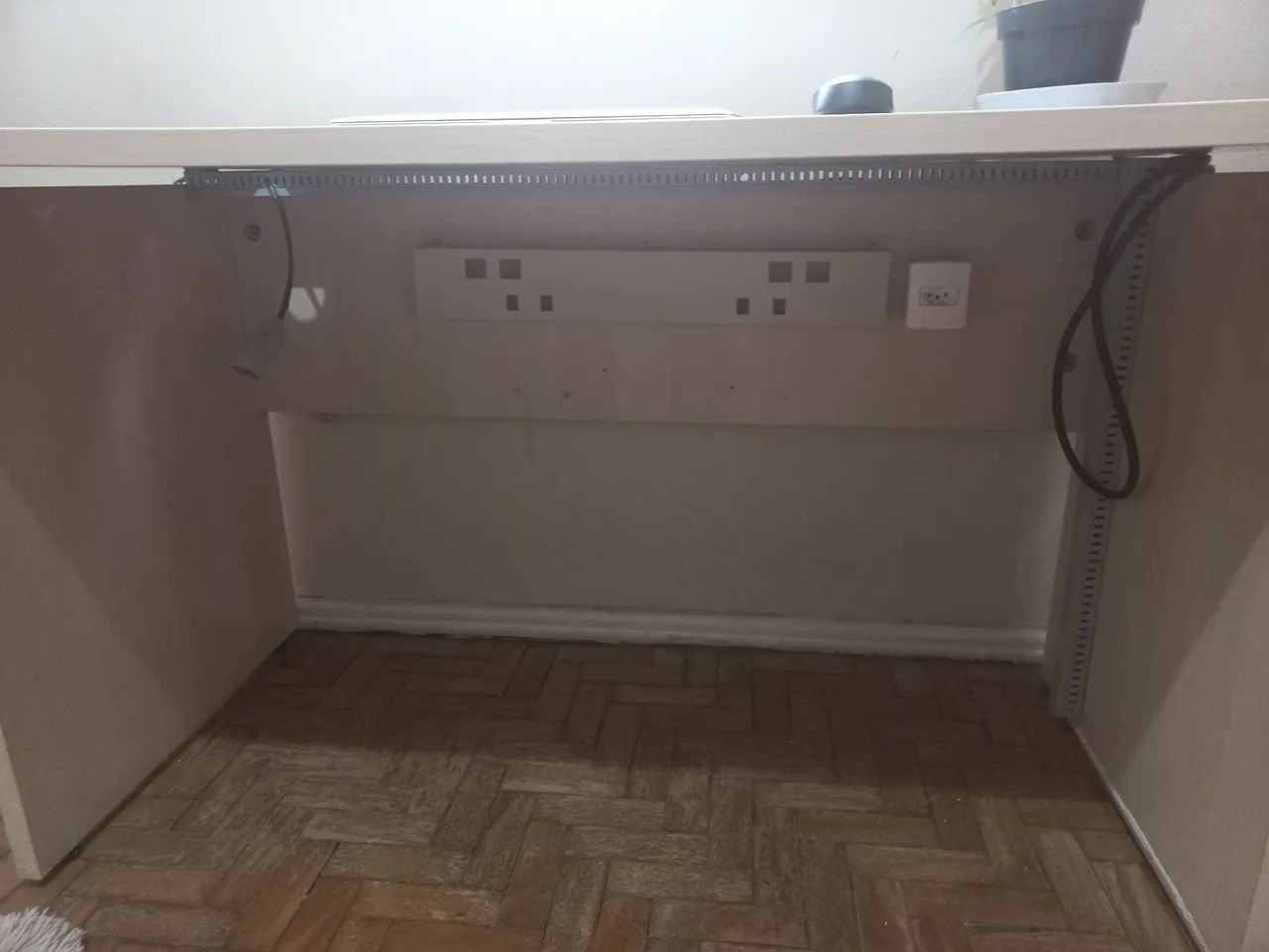Escrivaninha/Mesa de Escritório Compacta