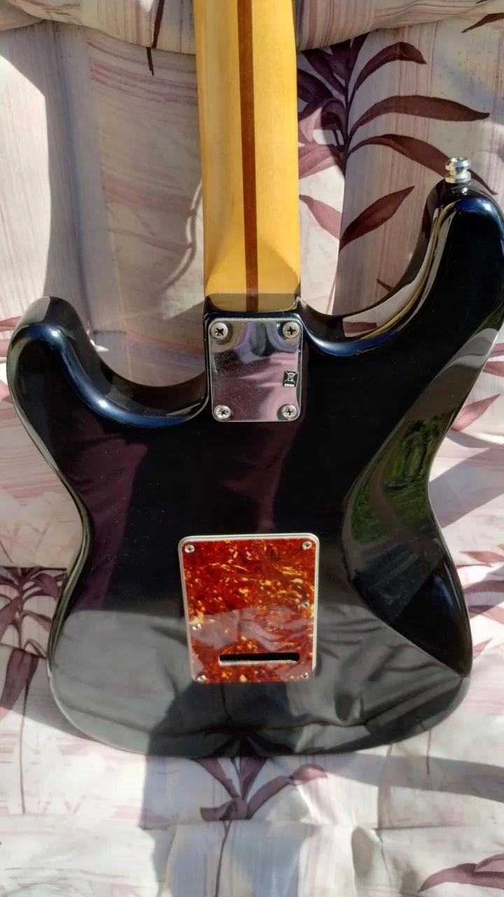 Guitarra Fender Stratocaster - Foto 4