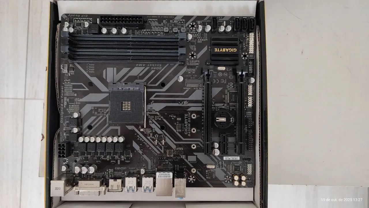 Placa Mãe Gigabyte B450M DS3H - Foto 4