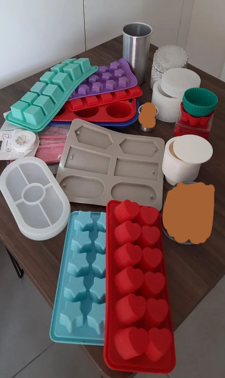 Formas madeira e silicone p sabonetes, 3 cortadores sendo 1 deles da segredo em corte - Foto 5