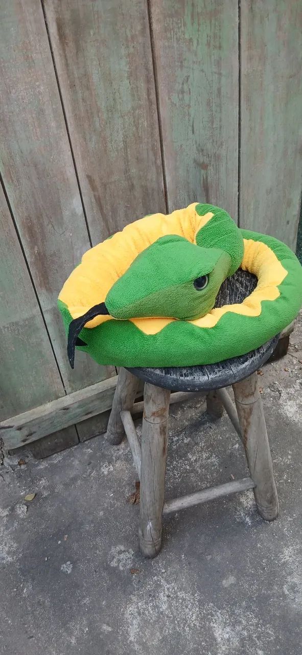 Cobra de pelúcia 