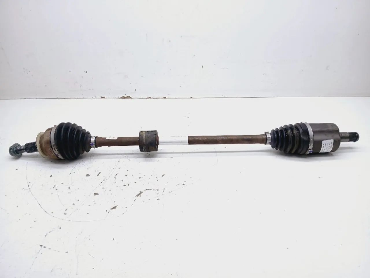 Homocinetica Direita Vw T-Cross 1.0 Tsi 2024 2QB407272BB - Peças