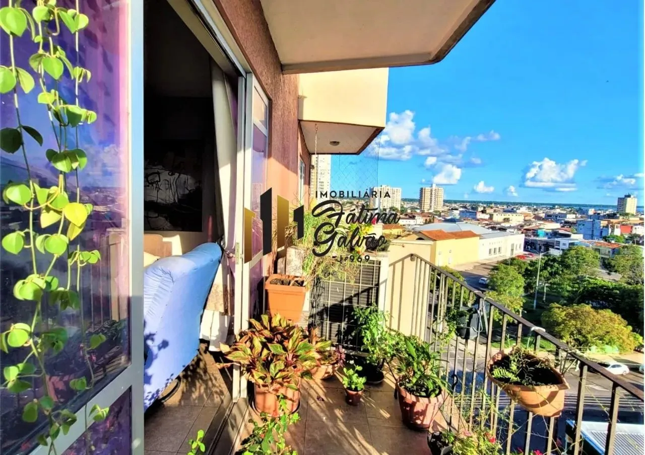 Vendo Apto no Edifício Cândido Pereira / Cidade Velha