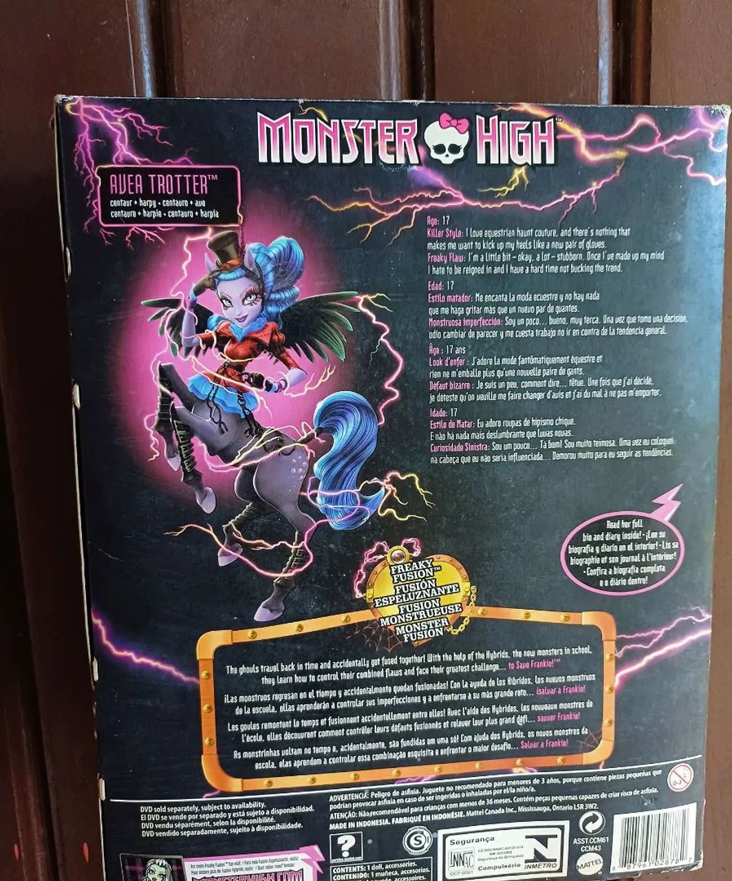 Boneca Monster High avea trotter 