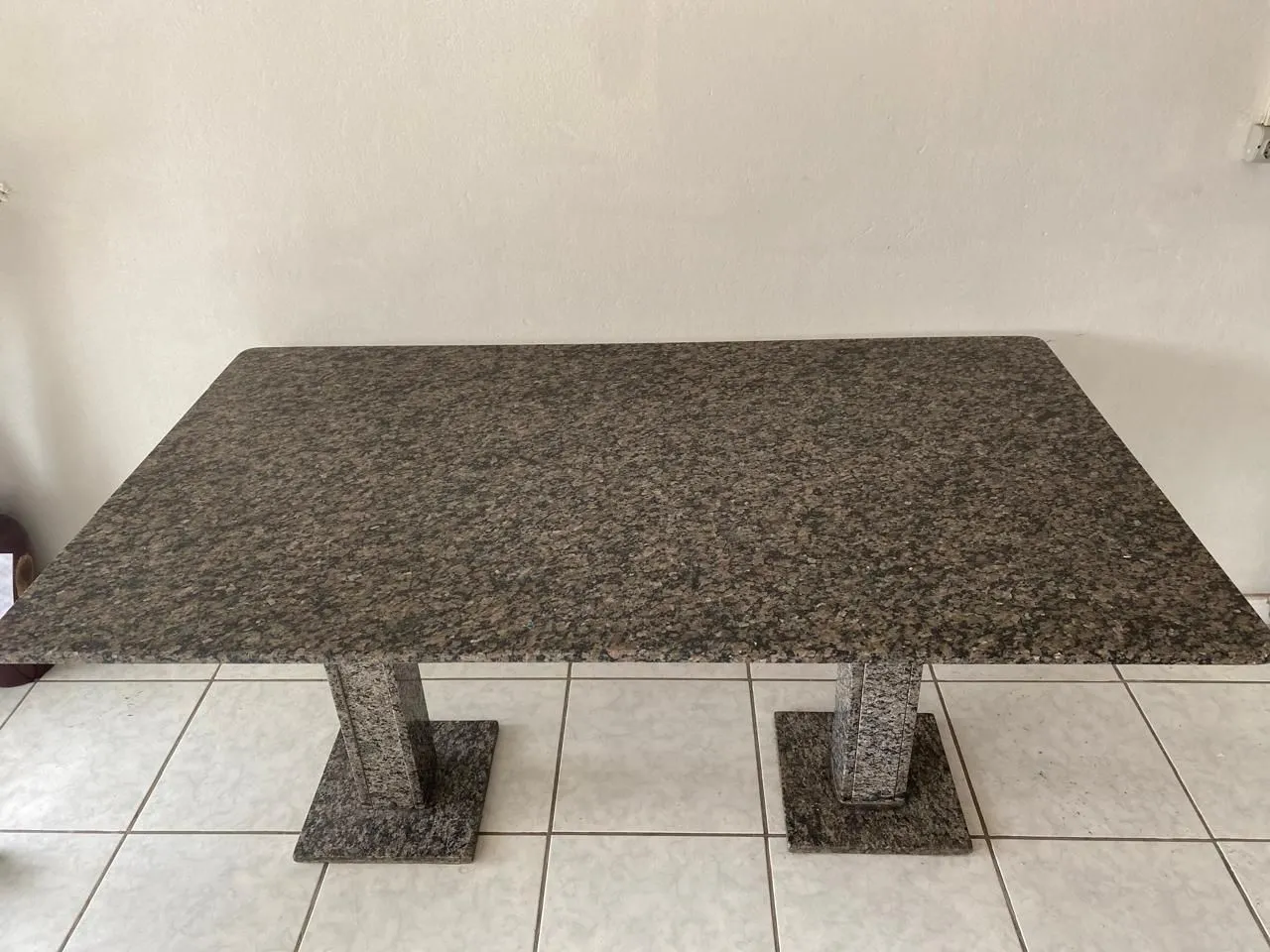 Mesa de granito para cozinha ou área gourmet