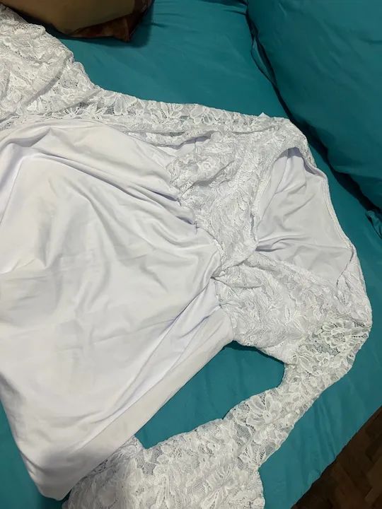 Vestido de renda branco para gestantes - Foto 3
