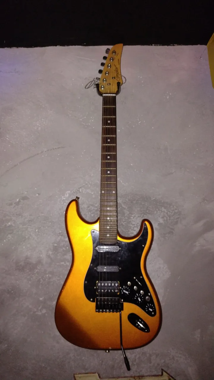 Guitarra Condor RX 10 Gold - Customizada