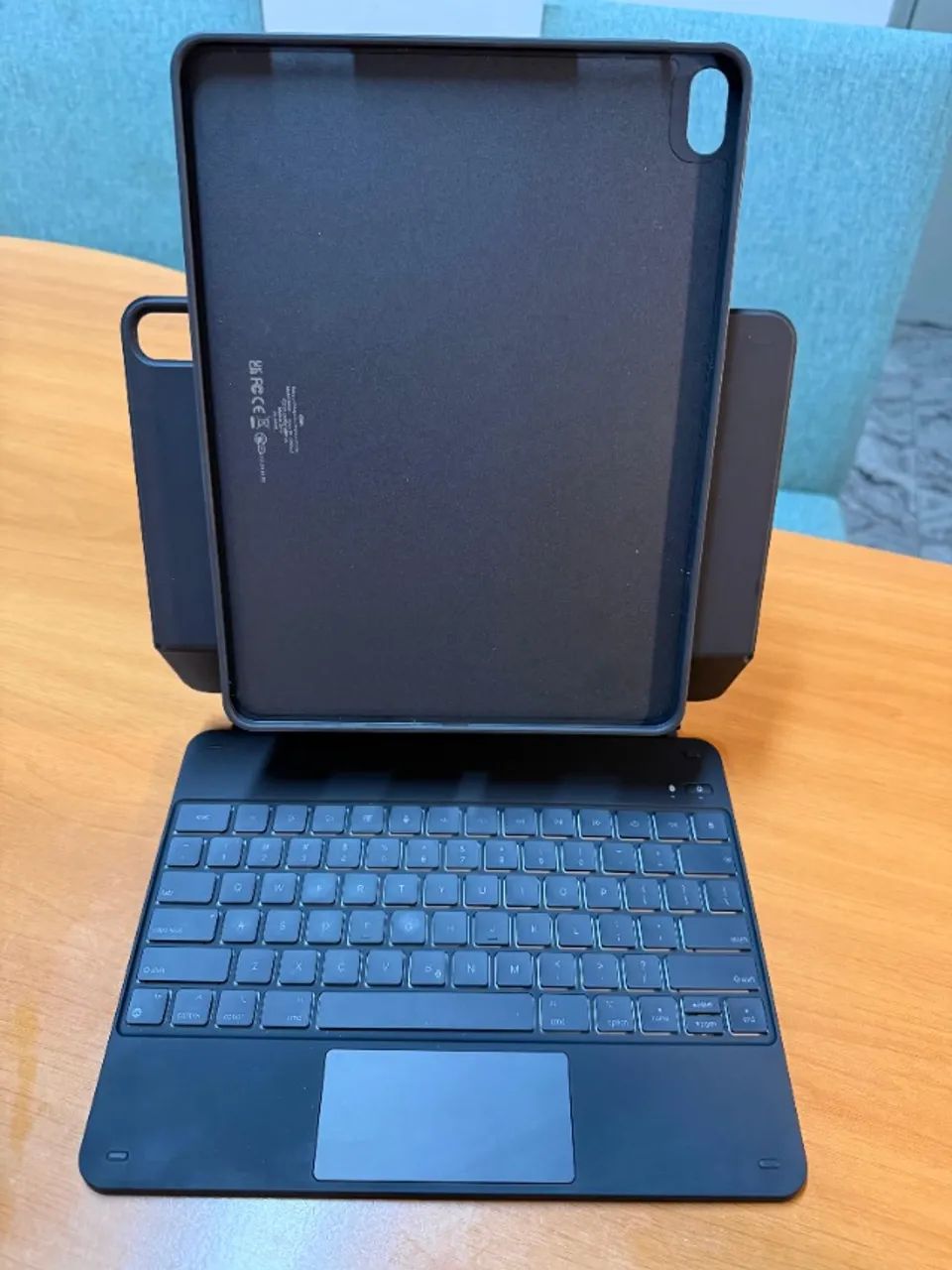 Magnetic 360 Case with Keyboard for iPad Air 13" (M2 2024 / M3 2025)64520762541954123