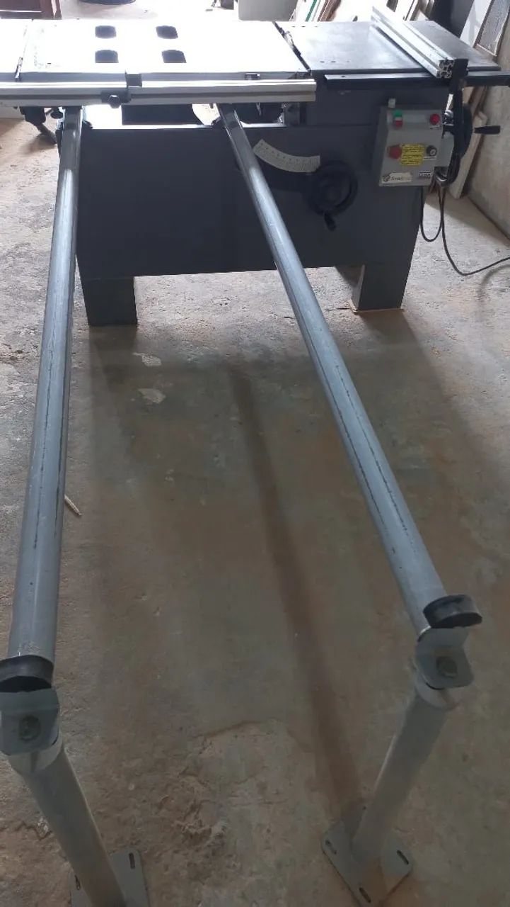 Serra de bancada industrial