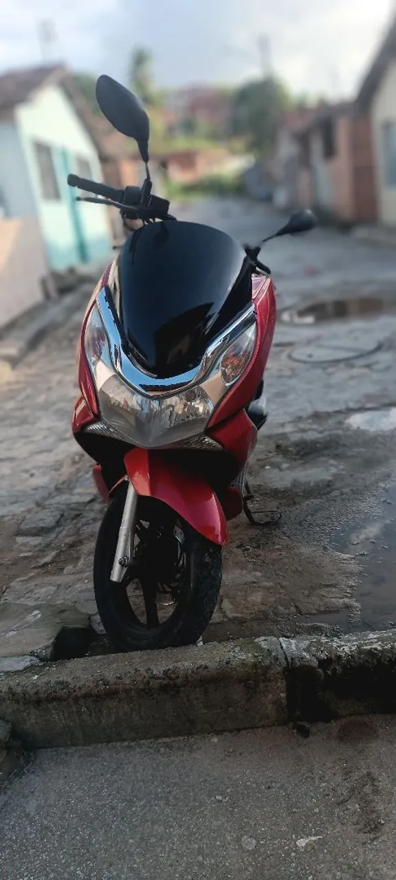 Vendo ou troco Honda PCX 150